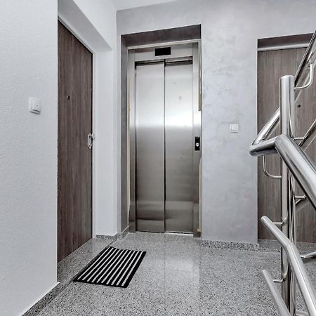 Luxury Apartment Macola Free Beach Parking Makarska Kültér fotó